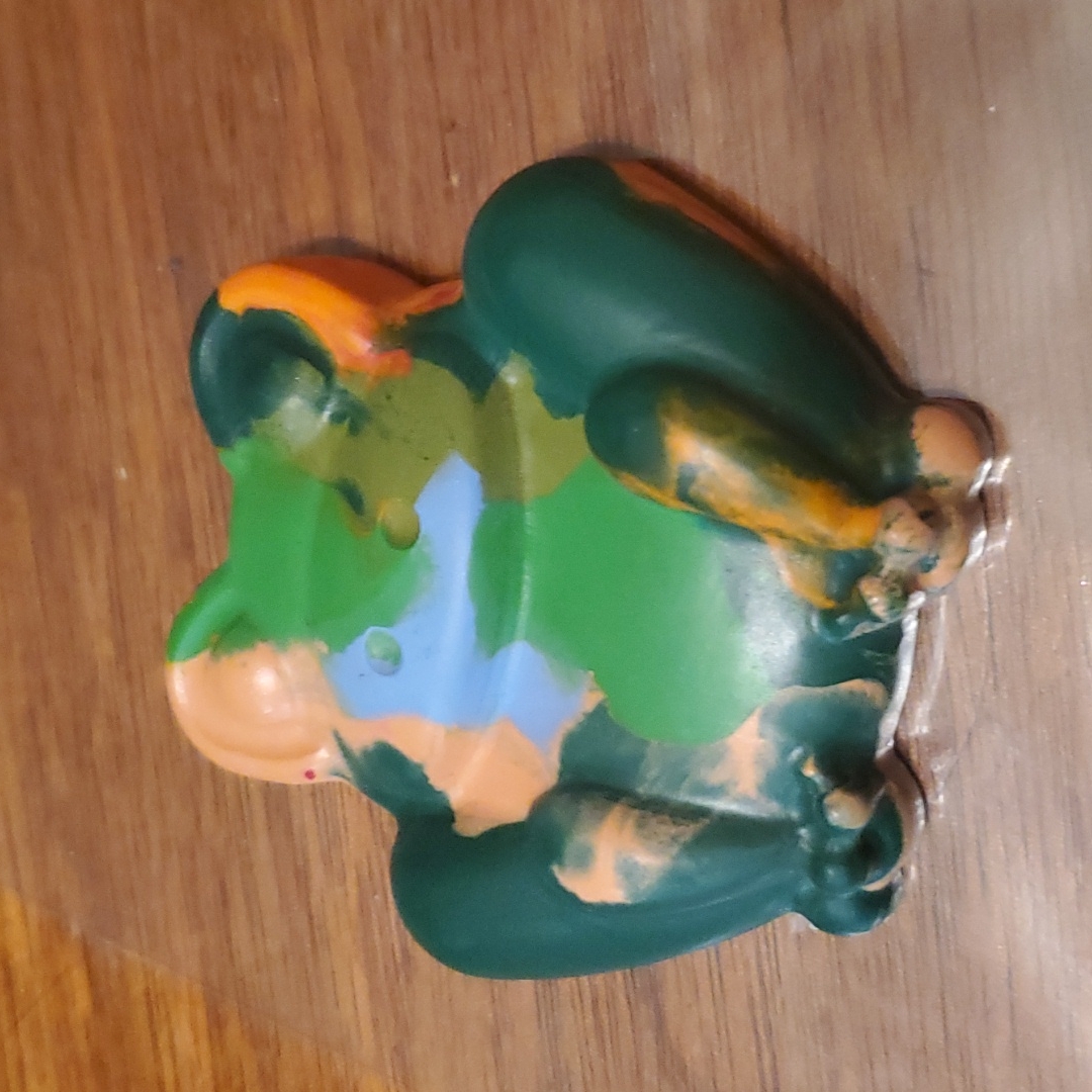 Frog Crayon
